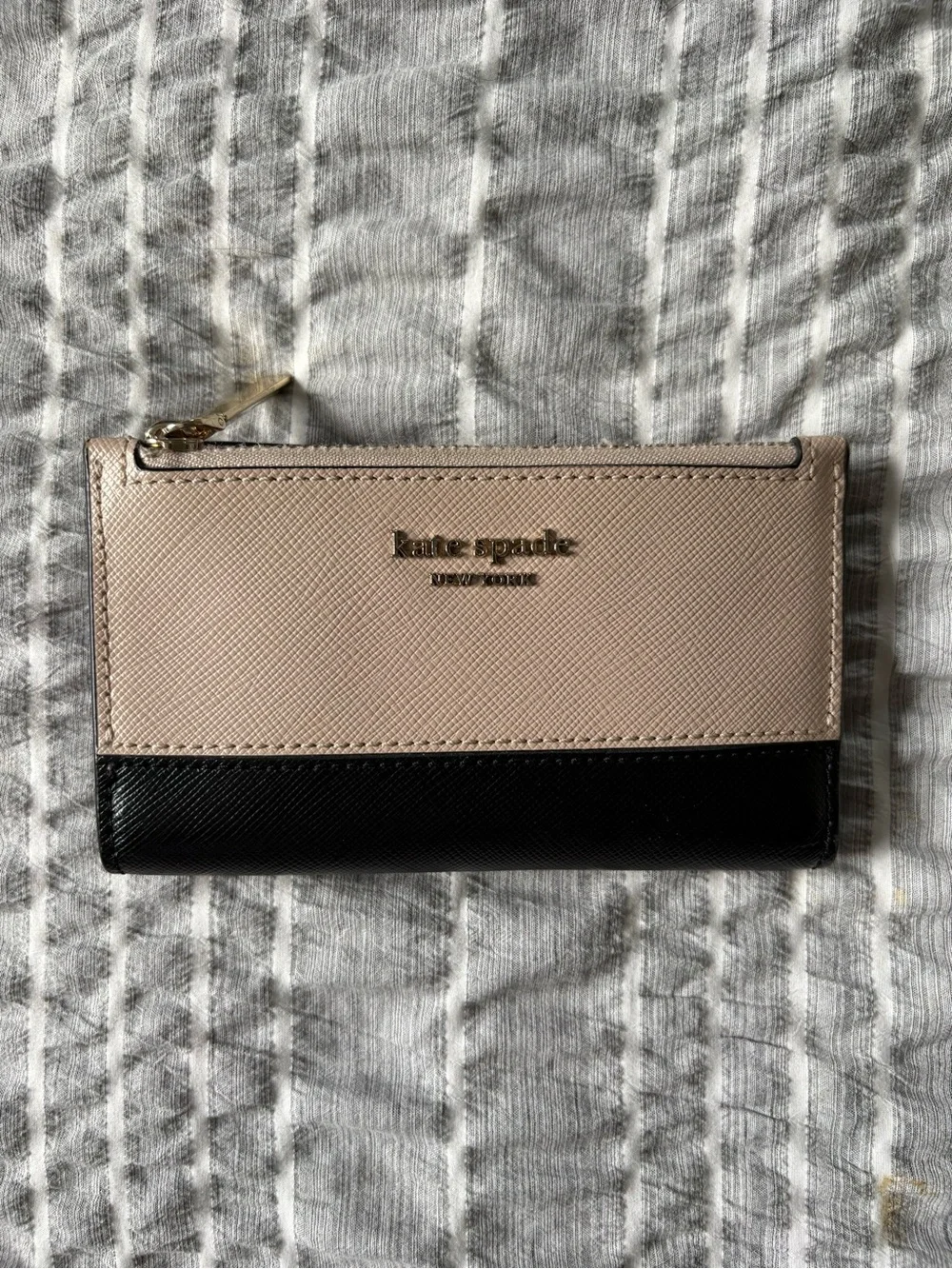 Kate Spade Black and Beige Bi-FoldWallet